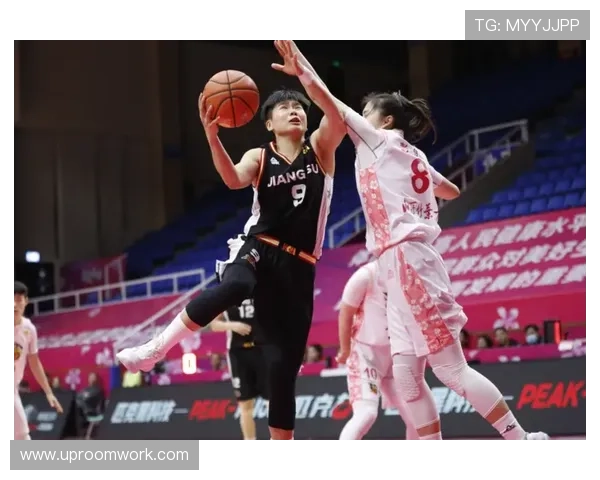 杭州网球队以69分稳居精英赛积分榜首位，争夺冠军在望