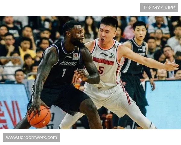 杭州篮球队强势领跑邀请赛积分榜总积分达到66分引发关注