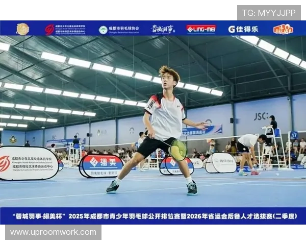 成都羽毛球队战术创新引领羽毛球新潮流排名跃升至全国前列